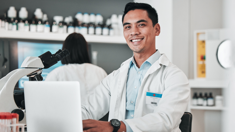 Digitaliseer je lab-orderproces: 5 leermomenten uit de praktijk
